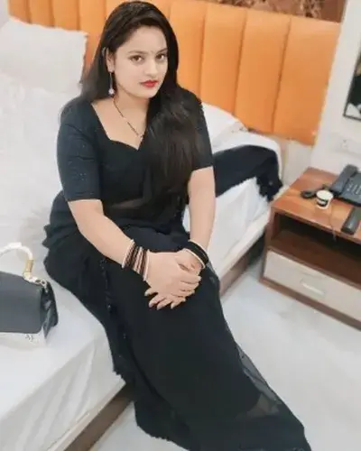 Escorts Service In Boat Club Road
